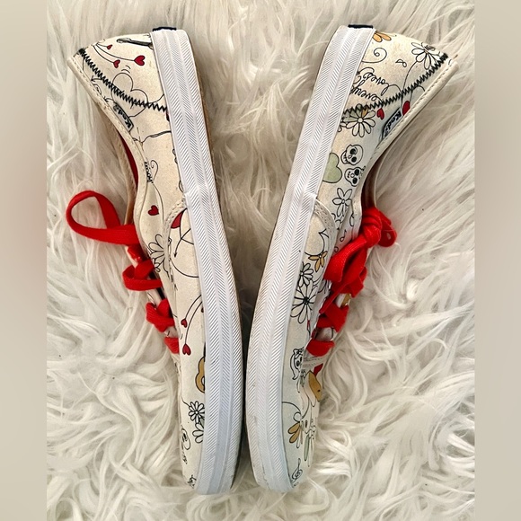 KEDS Women’s White Sugar Skull Squiggles Lo-Rise Sneakers! Cute! Sz 7! - Picture 3 of 6
